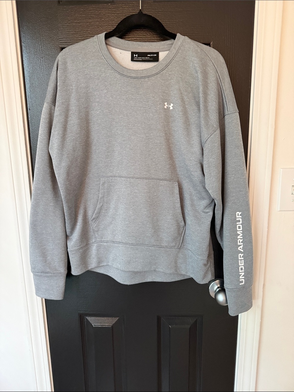Under Armour Light Gray Pullover Crew Sweatshirt with Sleeve Logo